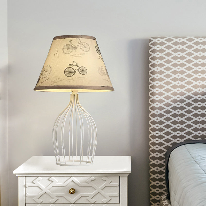 Chic Metal Table Lamp with Cone Lampshade