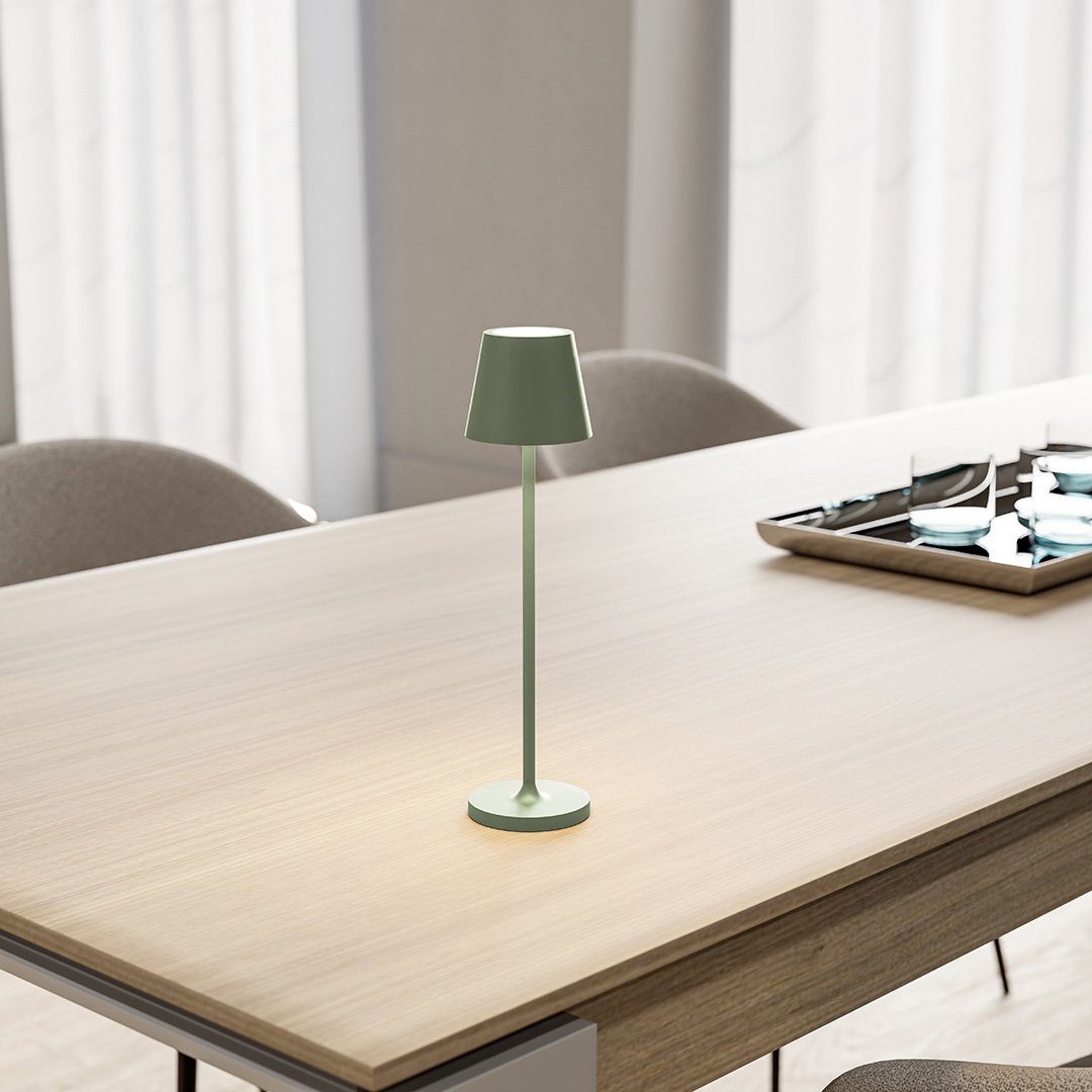 Compact LED Lamp with Touch Screen and Long Lifespan