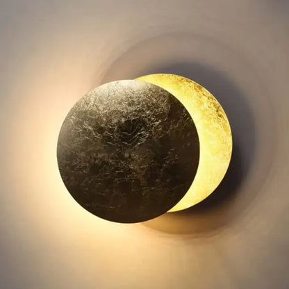Elegant Design Wall Lamp in Eclipse Shape
