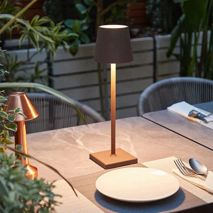 Lampe de table rechargeable sans fil à LED